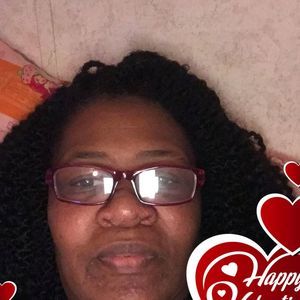 Meet your Posher, Sylvia